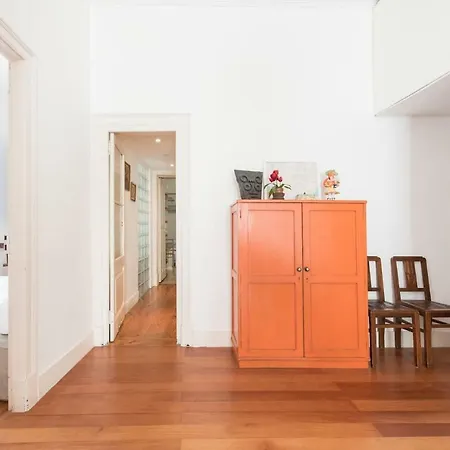 Casa Das Andorinhas * Лиссабон