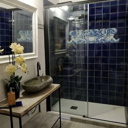 Casa Das Andorinhas Апартаменты Лиссабон
